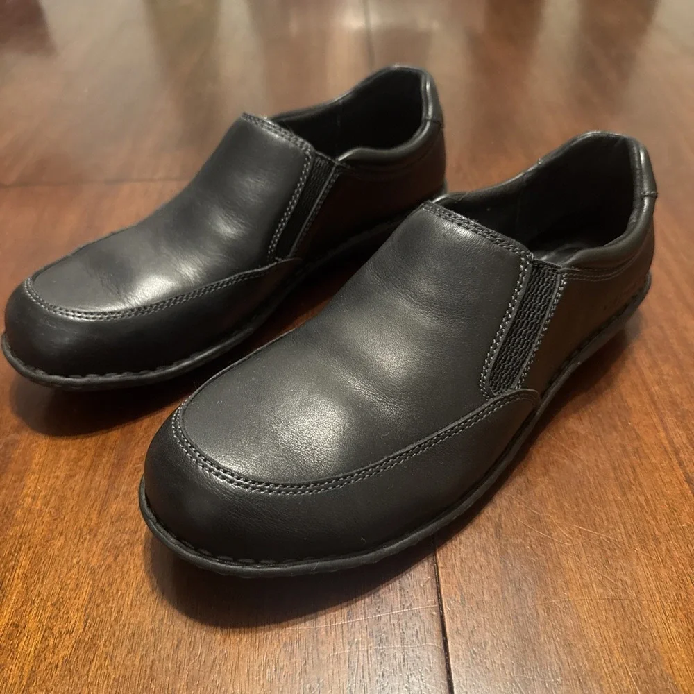 NIB Carolina CA3680 Men's Black Slip-On Work Shoes‎ 9.5M ASTM Safety Toe